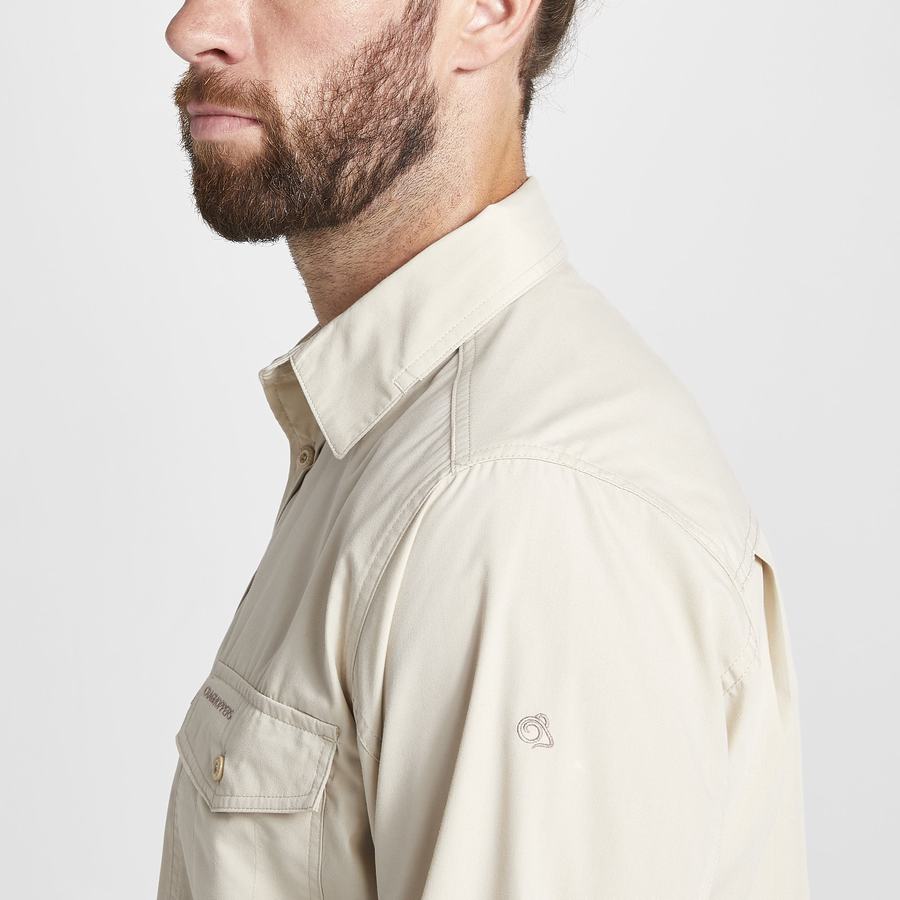 Craghoppers Kiwi Long Sleeved Men's Shirts Beige | BGY2546IC